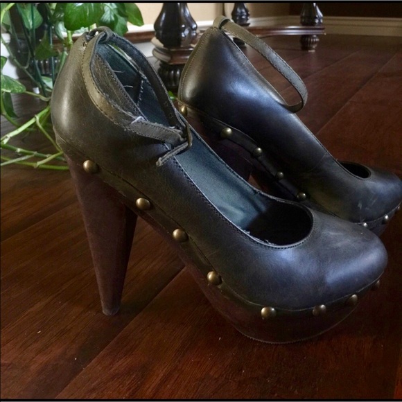 Aldo heels - Picture 2 of 9